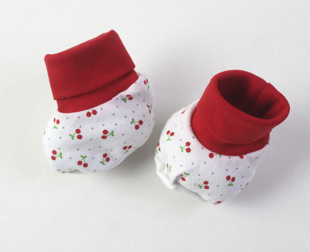 Tiny Cherry Toes Booties